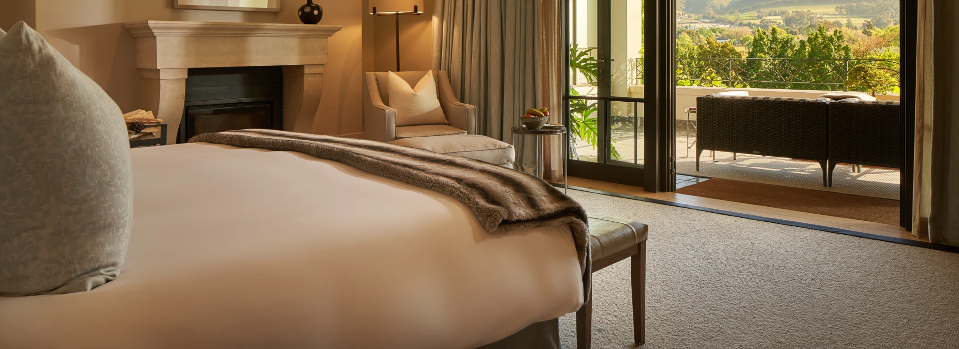 Rooms and Facilities