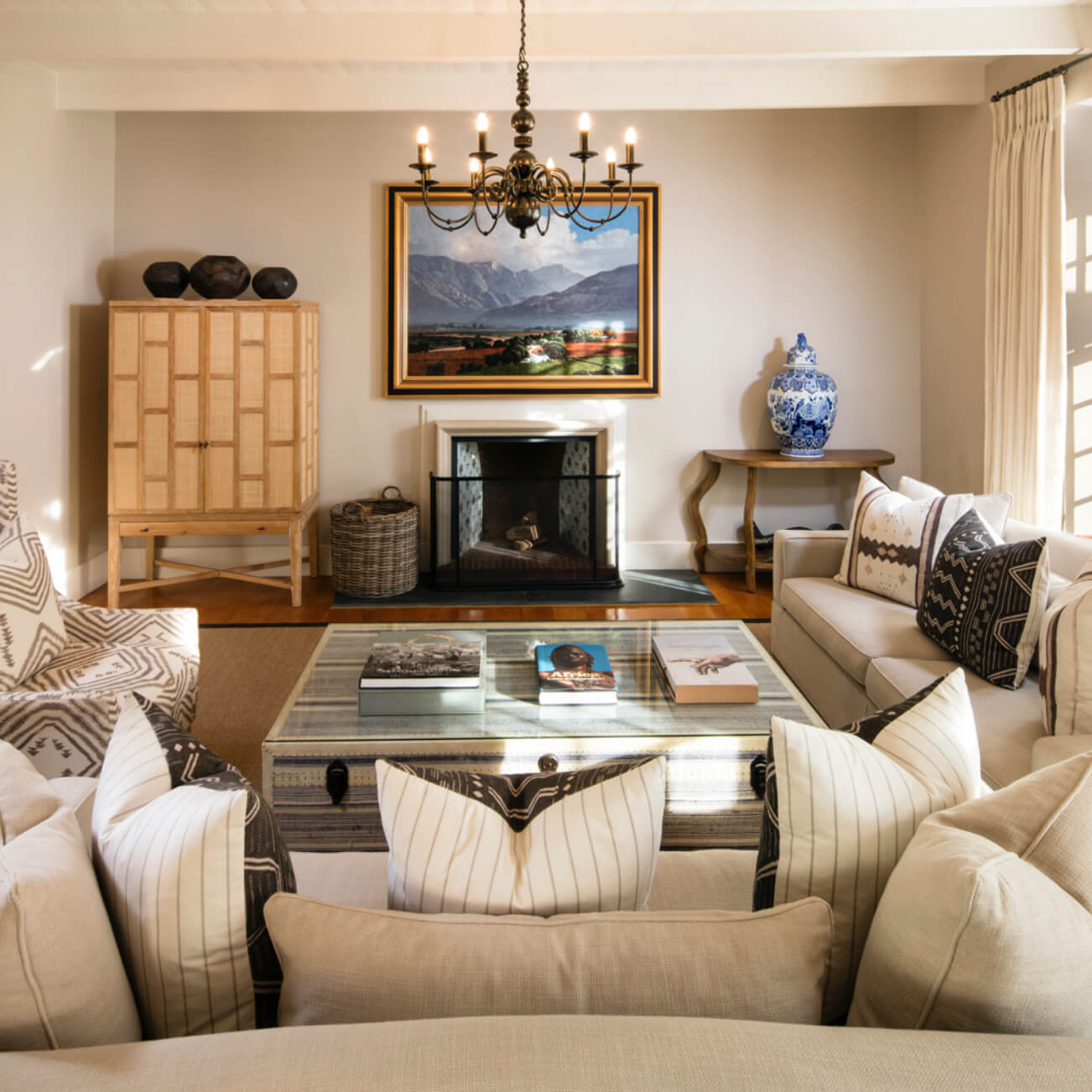 Leeu Collection SA MAX HOUSE