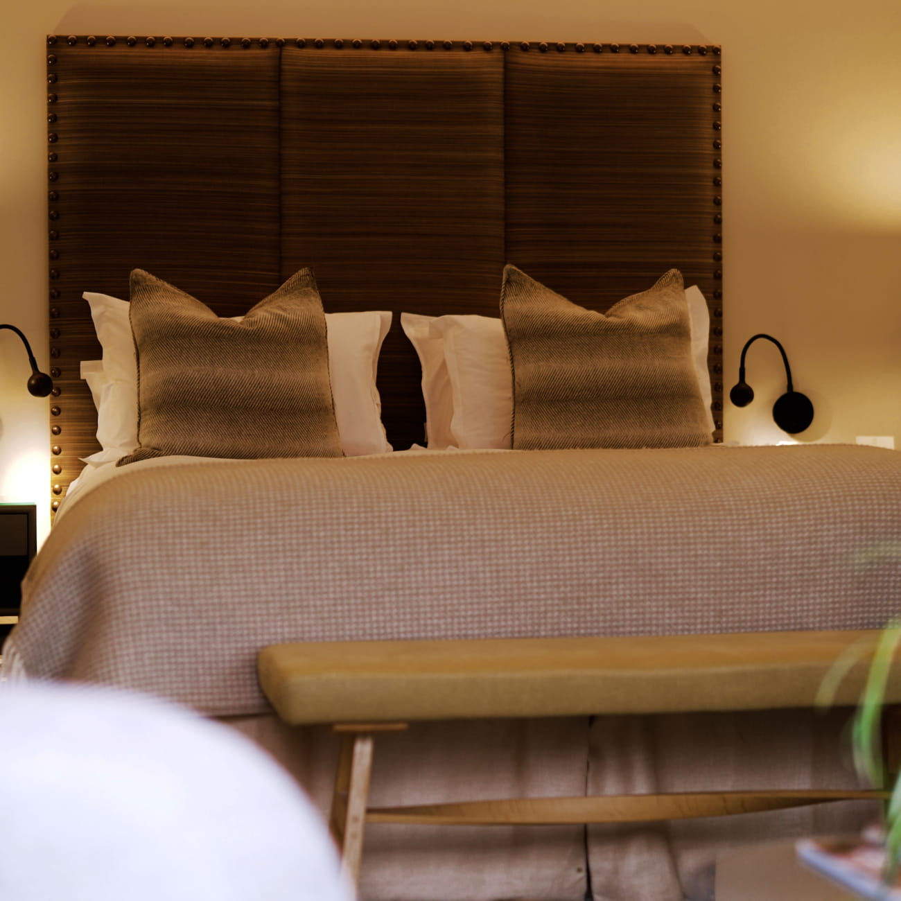 Leeu Collection UK FELL SUITES